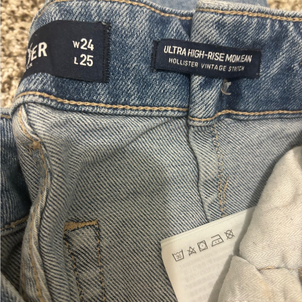 Hollister Mom Jeans